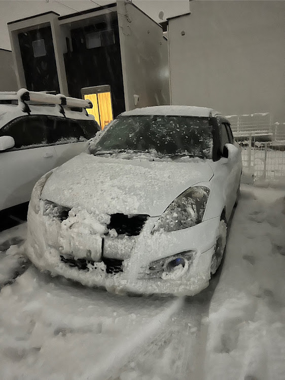 スイフトスポーツのスイスポ・雪に関するカスタム事例の投稿画像1枚目