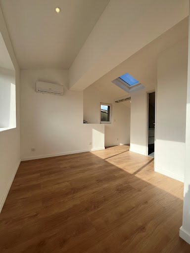 Apartment 5