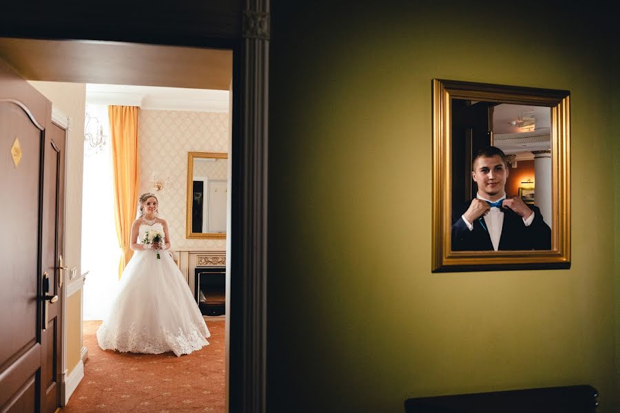 Wedding photographer Sergey Kirichenko (evlover). Photo of 11 July 2016