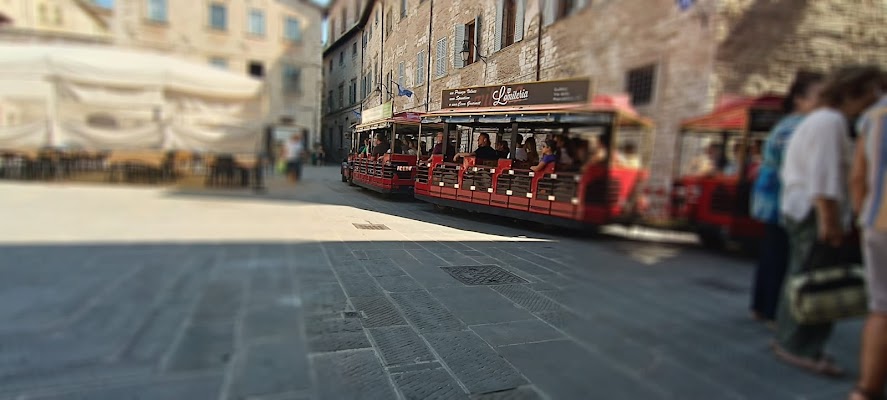 treno cittadino di Tiz