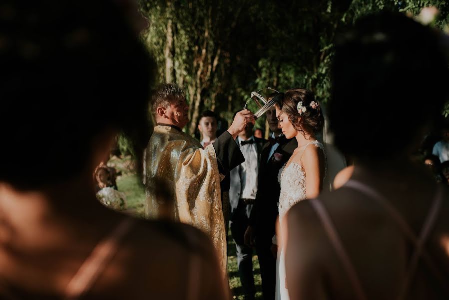 Fotógrafo de casamento Blanche Mandl (blanchebogdan). Foto de 16 de agosto 2016