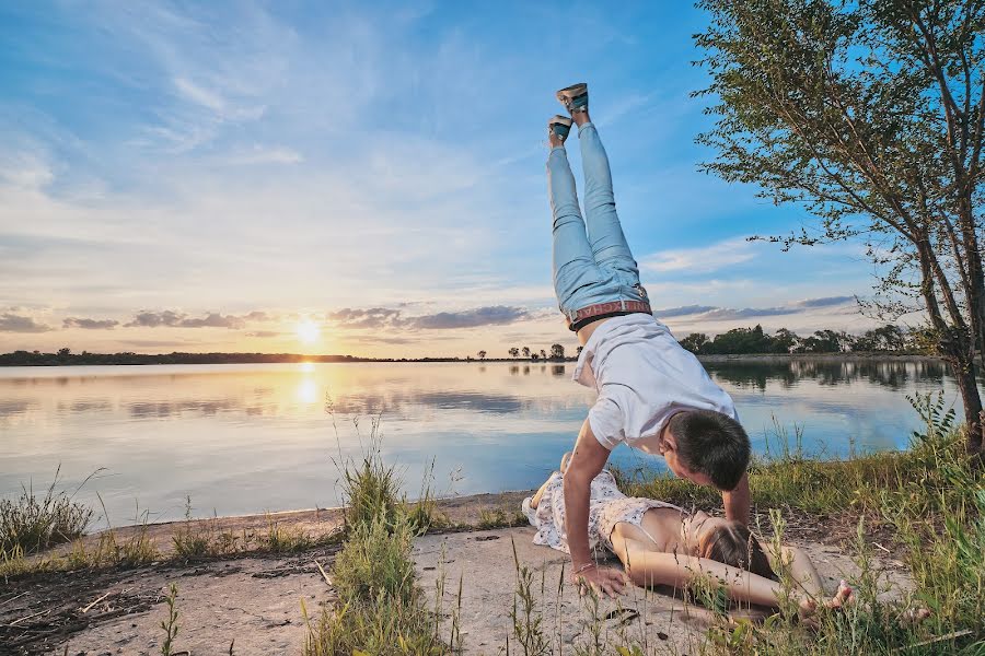 Свадебный фотограф Никита Светличный (svetliy). Фотография от 3 июня 2019