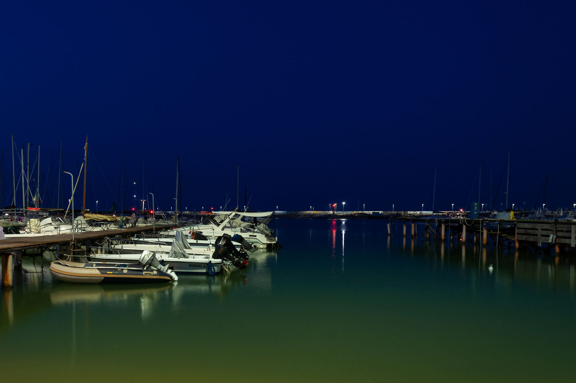 Ora blu al porto di Luporosso