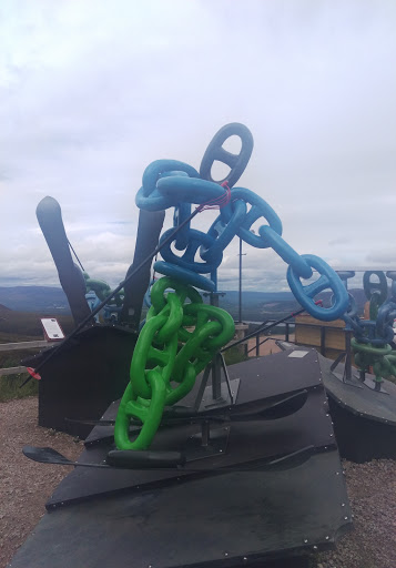 Ski sculptures At Cairngorm