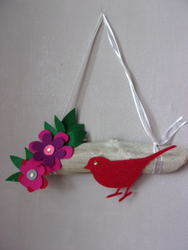 mini perchoir oiseau feutrine création artiste barre virginie