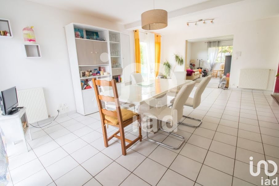 Vente maison 8 pièces 143 m² à Retiers (35240), 228 000 €