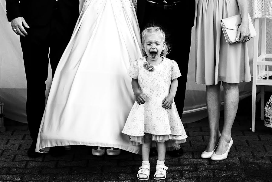 Fotógrafo de casamento Gábor Badics (badics). Foto de 12 de junho 2019