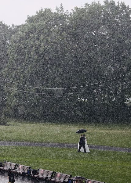 Jurufoto perkahwinan Slava Semenov (ctapocta). Foto pada 22 Jun 2020