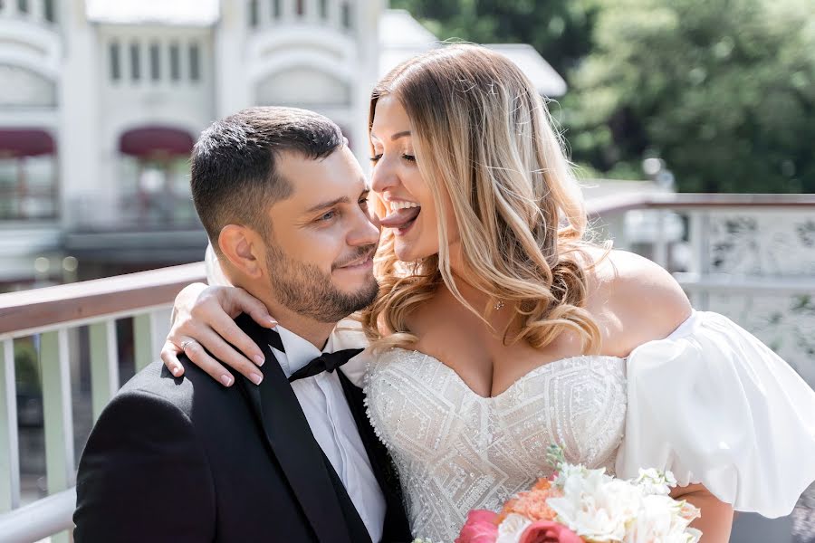 Fotografo di matrimoni Oksana Lopatko (smeyer). Foto del 12 settembre 2021