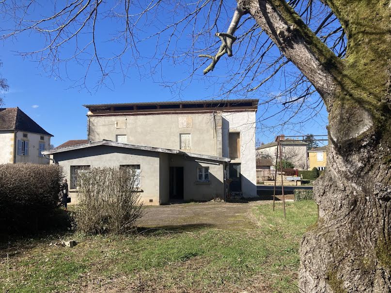 Vente maison 5 pièces 140 m² à Ligny-en-Brionnais (71110), 60 000 €