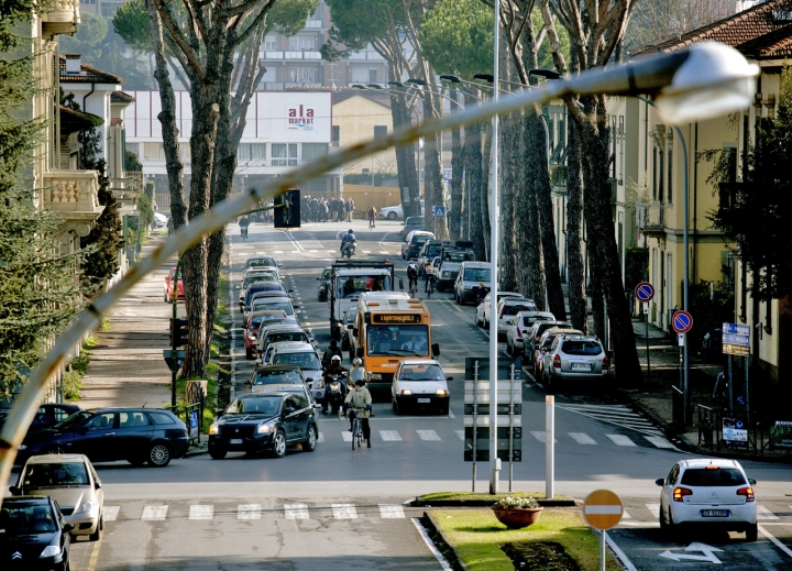 Traffico in citta' di vagero