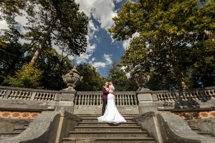 Bröllopsfotograf Konstantin Anoshin (kotofotik). Foto av 14 september 2019