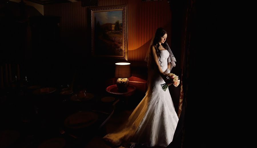 結婚式の写真家Dmitriy Gurichev (gurichev)。2014 4月28日の写真