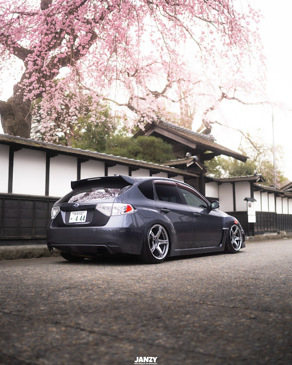 インプレッサ WRX STIの桜と愛車・撮ってもらった写真・春ですね・花より麺・遠征写活に関するカスタム事例の投稿画像1枚目