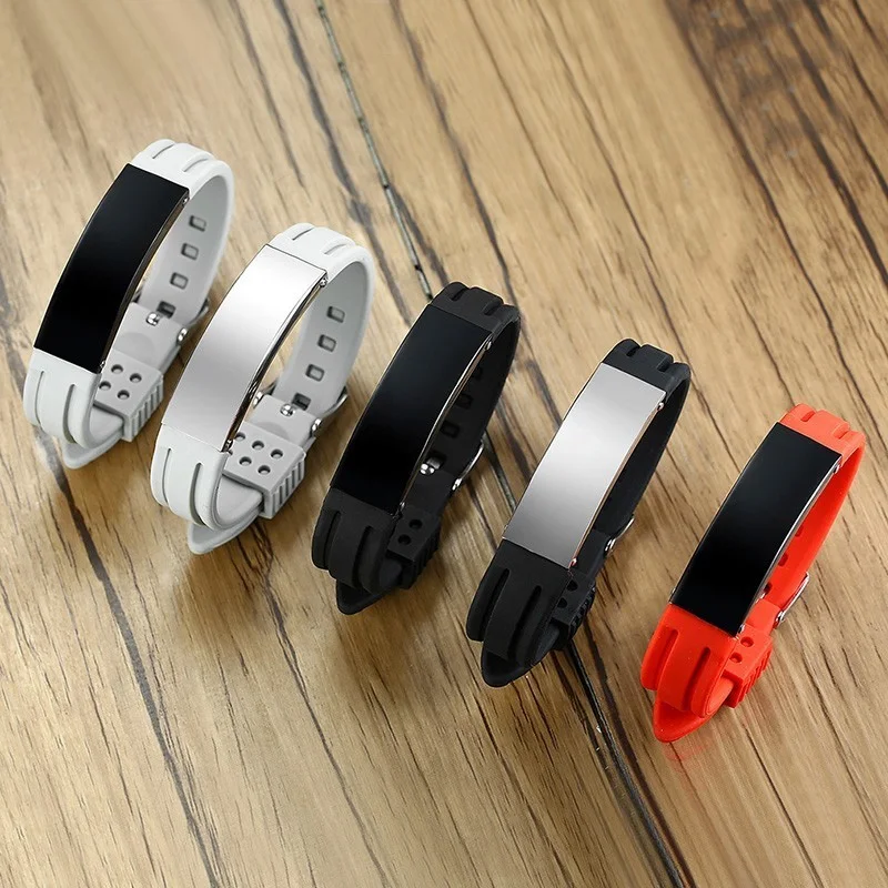 Pulseira Personalizada com Letras Anti-Perda. Mantenha seus pertences seguros e com estilo. Design único e elegante.