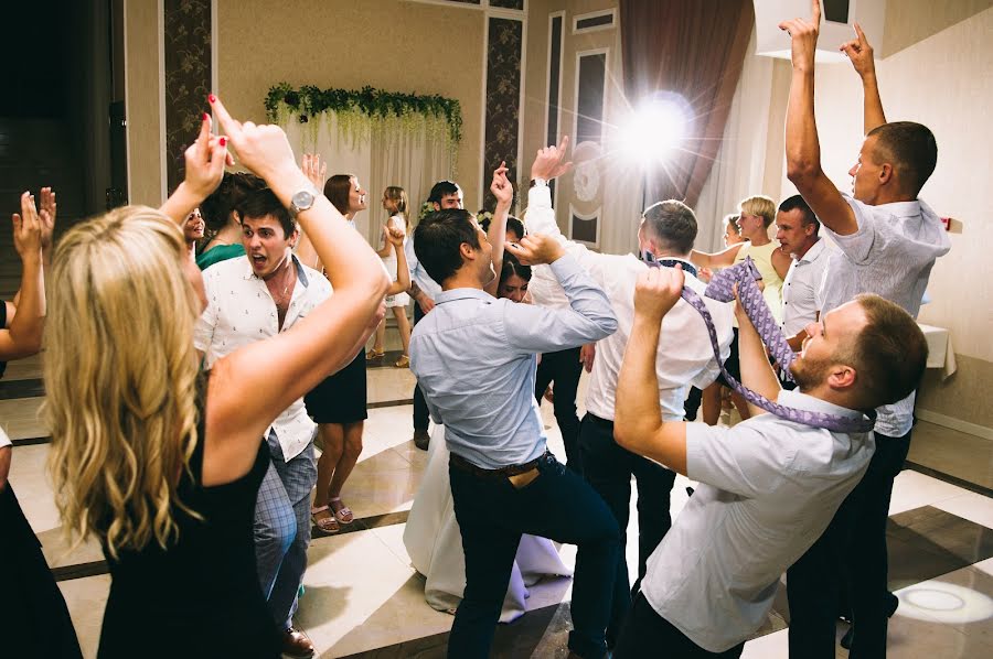 Fotógrafo de bodas Aleksey Klimov (fotoklimov). Foto del 2 de octubre 2017