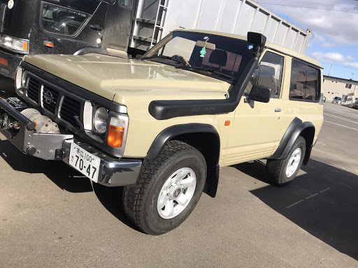 日産サファリ Y60 純正ホイール 15×7JJ ＆ タイヤ 31×10.50R15