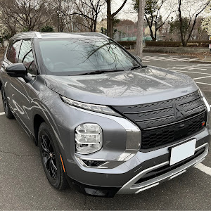 アウトランダーPHEV GN0W