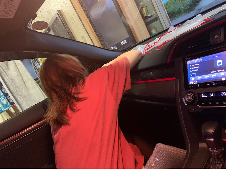 シビックの嫁さん・fk7・赤ラインに関するカスタム事例の投稿画像7枚目