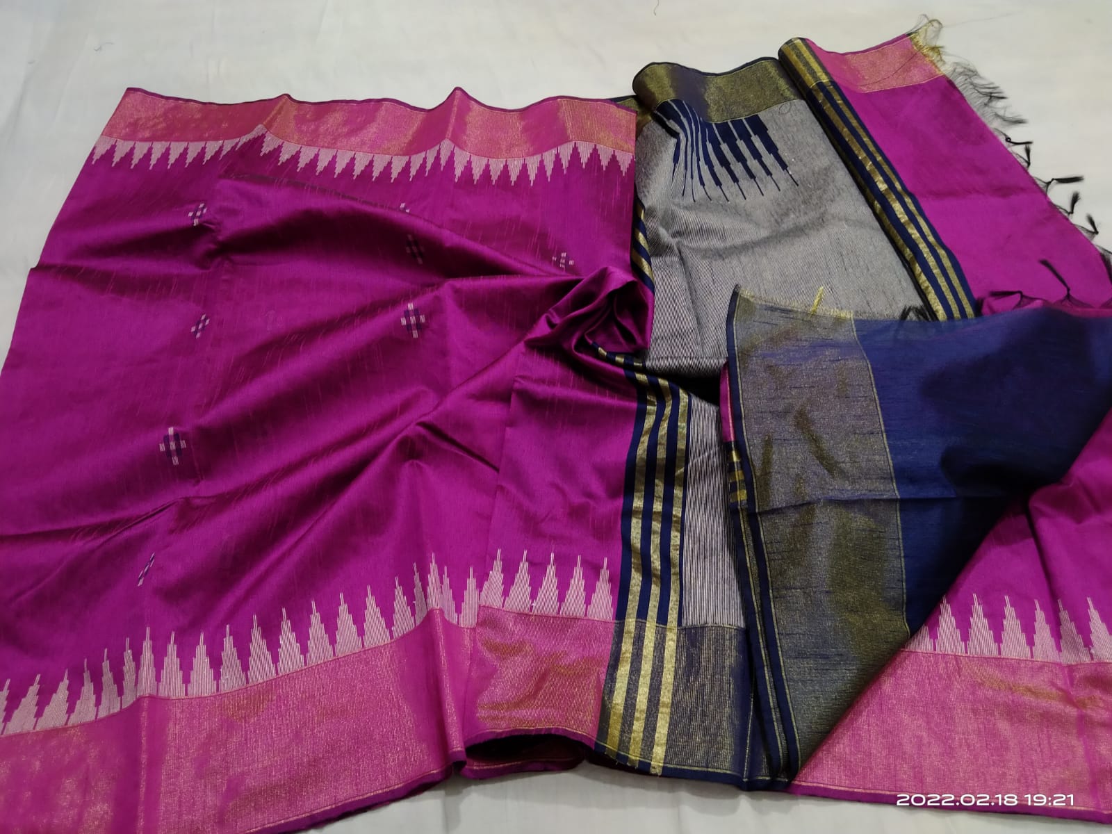 Poly raw silk saree