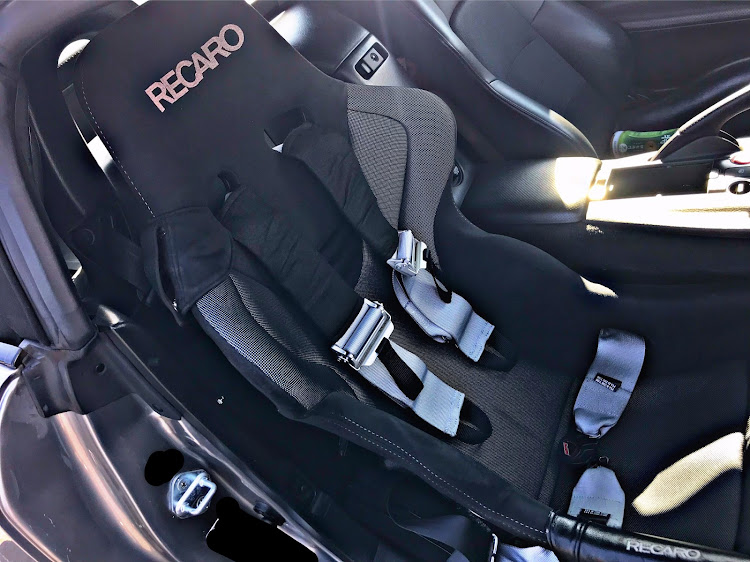 プント スポルティング アバルトのエコパサンデーラン・静岡・いつもありがとうございます・S2000・ピックアップおめでとうに関するカスタム事例の投稿画像3枚目