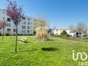 appartement à Sainte-genevieve-des-bois (91)