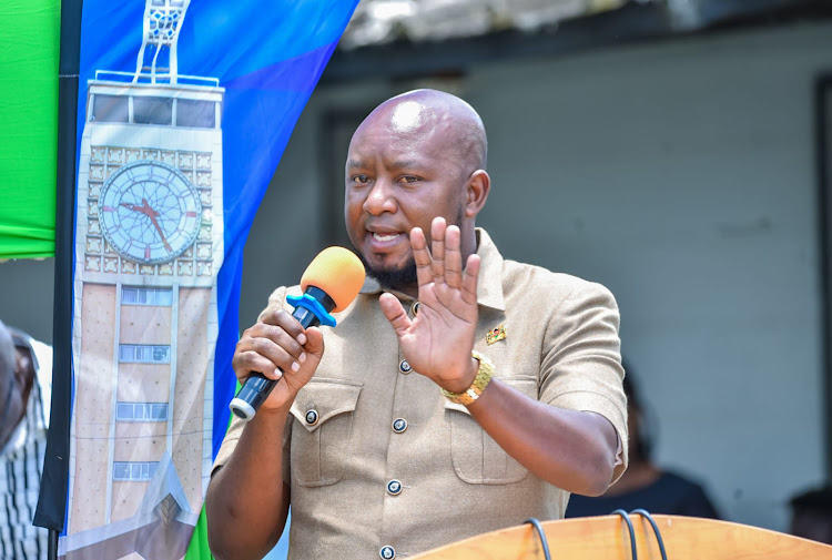 SUGAR REFORMS: Senate Standing Committee on Agriculture chairman Murango Kamau during public participation in Kisumu on Monday