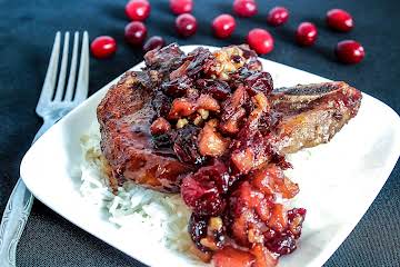 Pork Chops With Cranberry Apple Relish