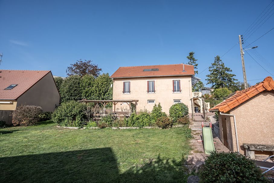 Vente maison 7 pièces 185 m² à Saint-remy (71100), 319 000 €