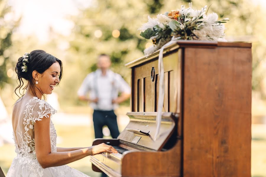 Fotógrafo de casamento Marian Vaňáč (fotomarian). Foto de 24 de fevereiro