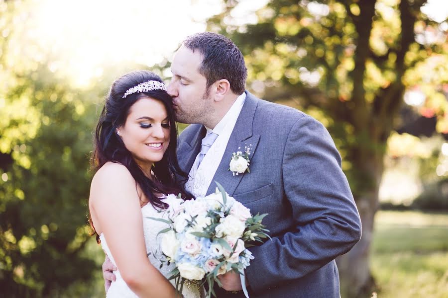 Fotógrafo de bodas Helen Sarah (helensarah). Foto del 2 de julio 2019