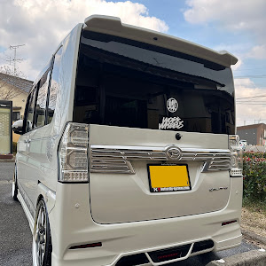 タントカスタム LA600S