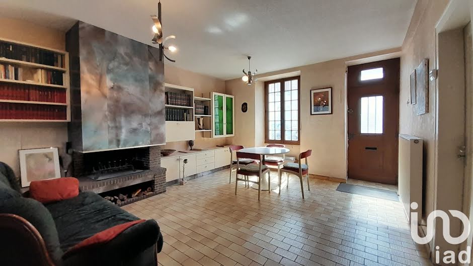 Vente maison 5 pièces 118 m² à Etampes (91150), 220 000 €