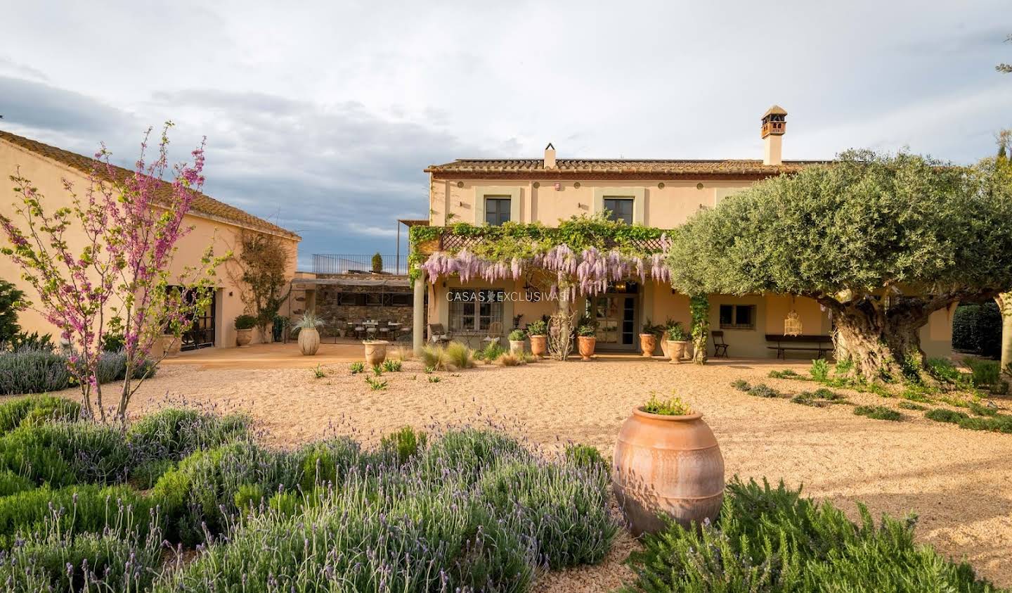 Maison Serra de Daró