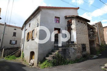 maison à Auzat-la-Combelle (63)