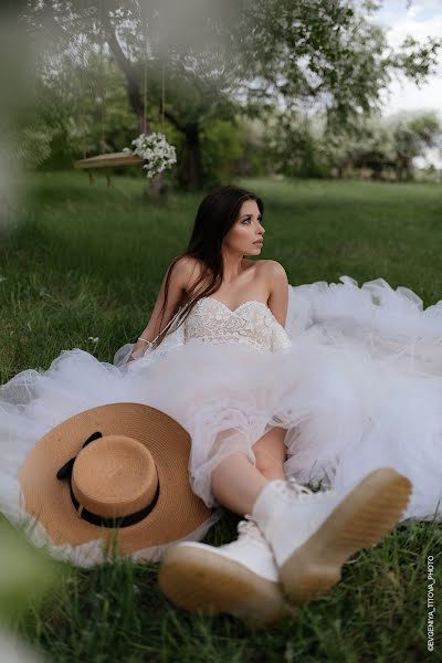 Fotografo di matrimoni Evgeniya Titova (jedesign). Foto del 5 giugno 2020