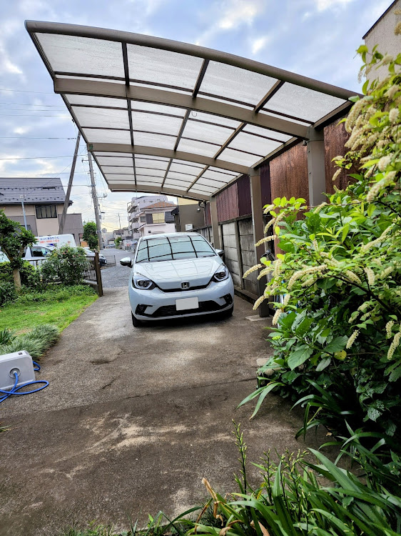 フィットの自宅の駐車場・ホンダロジスティックス狭山ロジスティックスセンター・ホンダロジスティックス川越物流センターに関するカスタム事例の投稿画像1枚目
