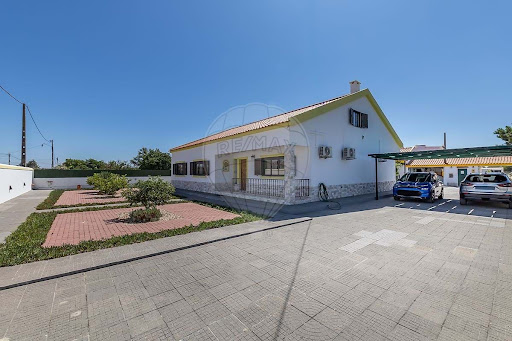 Farmhouse 3