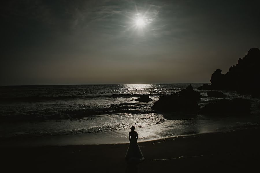 Fotografo di matrimoni Eduardo Calienes (eduardocalienes). Foto del 1 maggio 2020