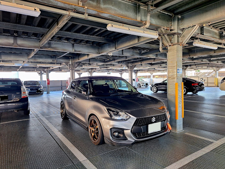 スイフトスポーツの東京までドライブ・A PIT オートバックス東雲・パフォーマンスファクトリー・田所商店に関するカスタム事例の投稿画像5枚目