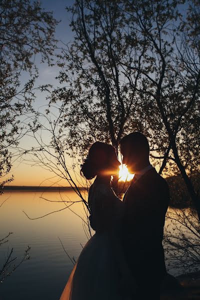 Fotografo di matrimoni Tatyana Grezhinec (delicatetanya). Foto del 14 maggio 2018