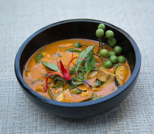 Chicken Red Curry With Bamboo Shoot