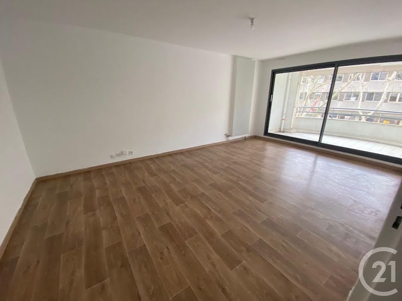 Location  appartement 3 pièces 75 m² à Montpellier (34000), 1 002 €