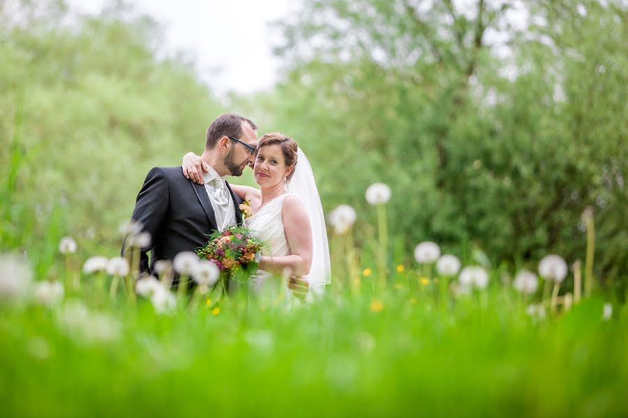 婚禮攝影師Beata Zys（beatazys）。2016 6月13日的照片