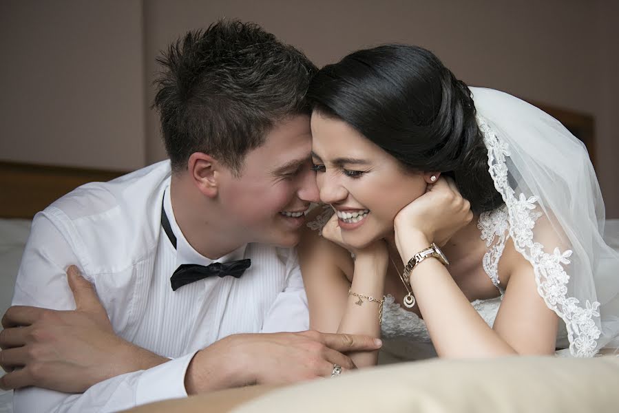 Fotografo di matrimoni Osman Kav (osmankav). Foto del 16 marzo 2022