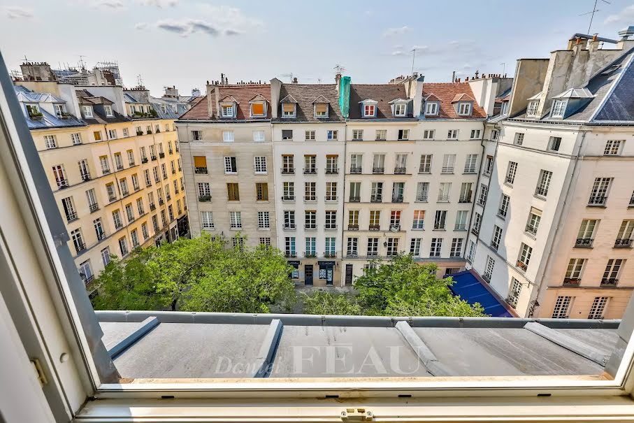 Location meublée appartement 2 pièces 30 m² à Paris 4ème (75004), 1 500 €