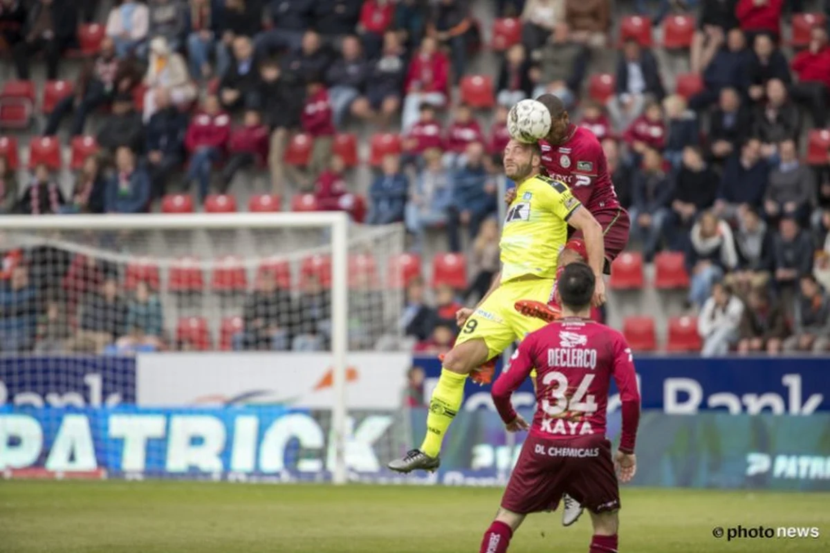 Depoitre regrette les occasions manquées: "Incroyable qu'on perde ici"