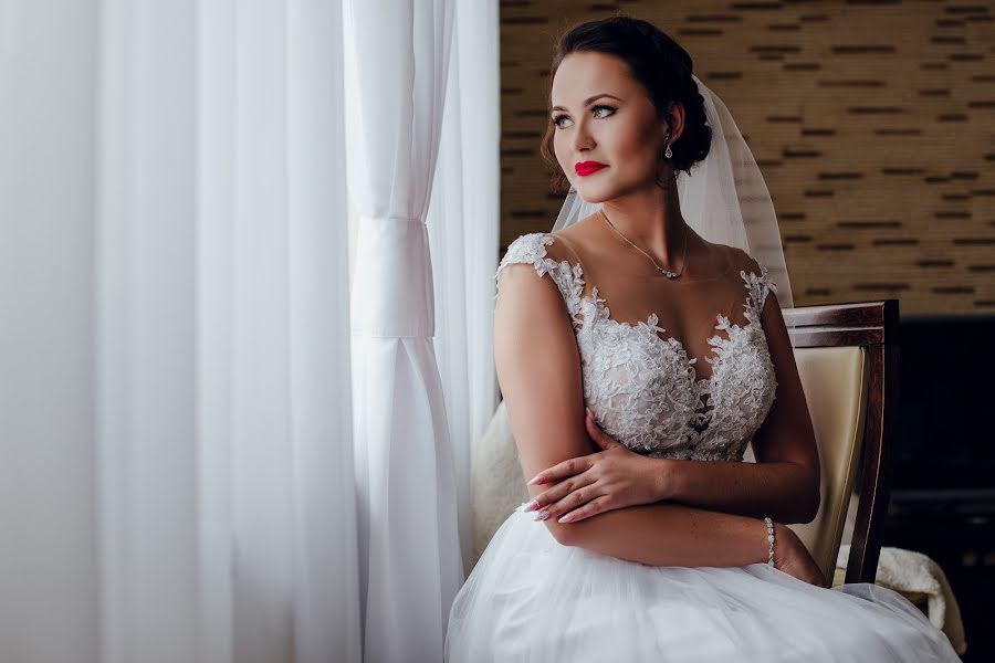 Wedding photographer Monika Machniewicz-Nowak (desirestudio). Photo of 18 September 2018