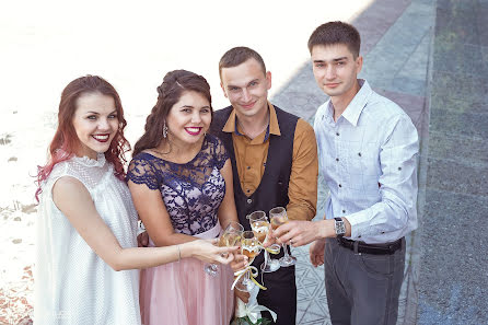 Wedding photographer Anastasiya Lupshenyuk (laartstudio). Photo of 12 December 2018