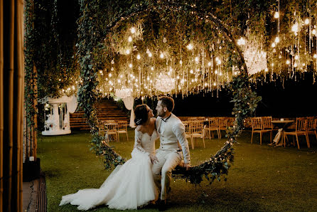 Wedding photographer Alexandra Sinitaru (thechronicles). Photo of 5 February 2020